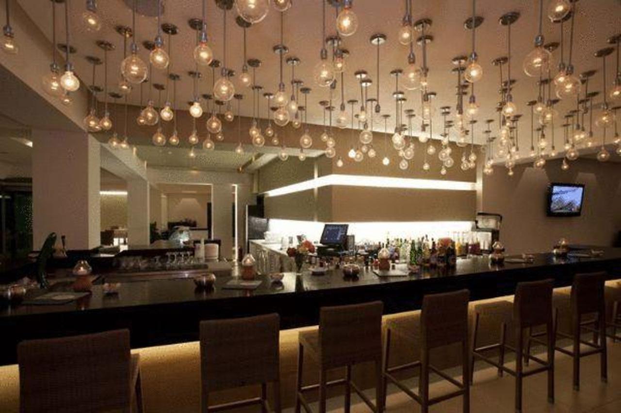 Island Blue Hotel Pefki  레스토랑 사진