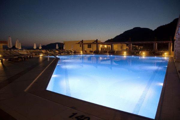 Island Blue Hotel Pefki  외부 사진