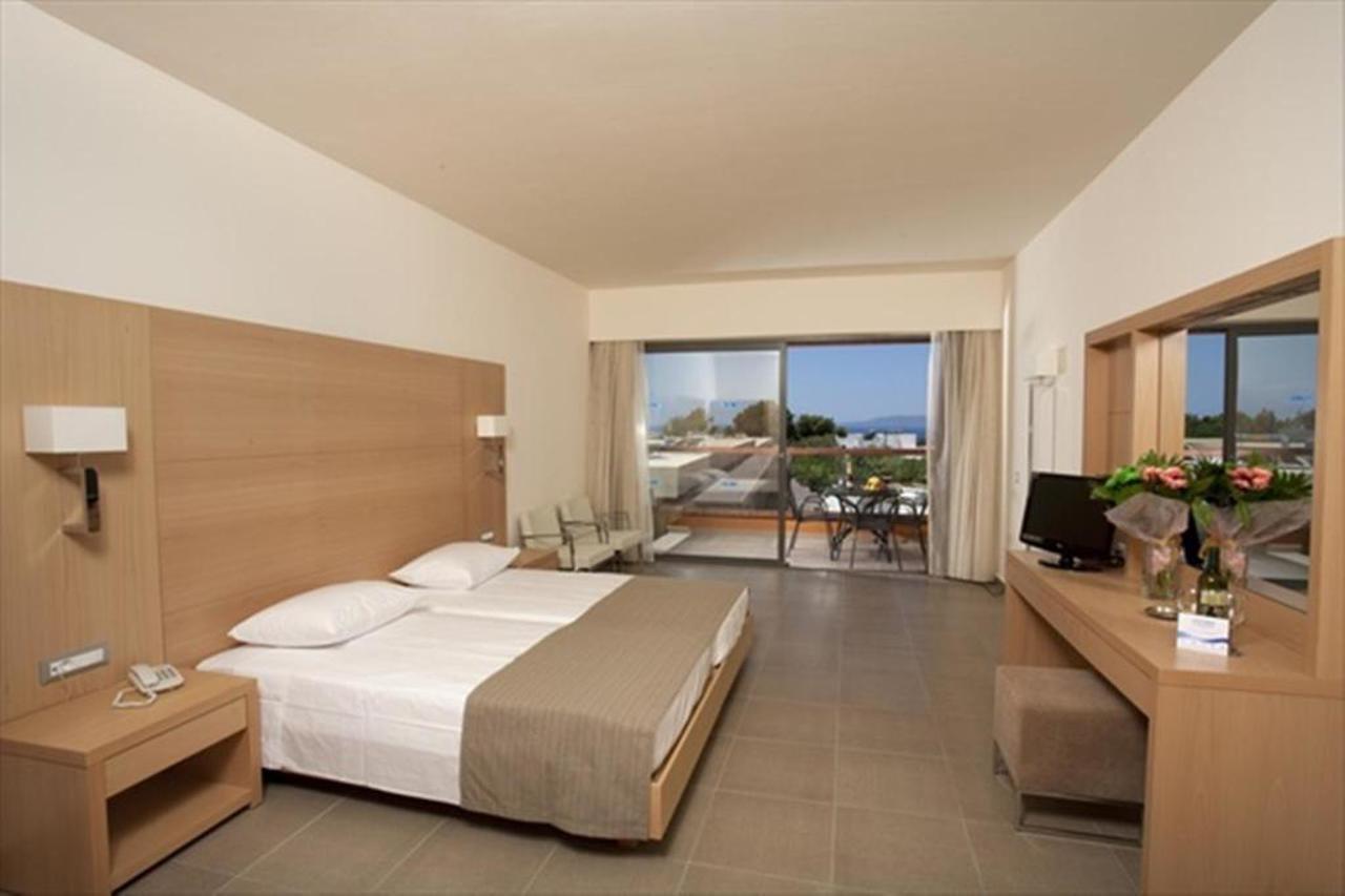 Island Blue Hotel Pefki  외부 사진